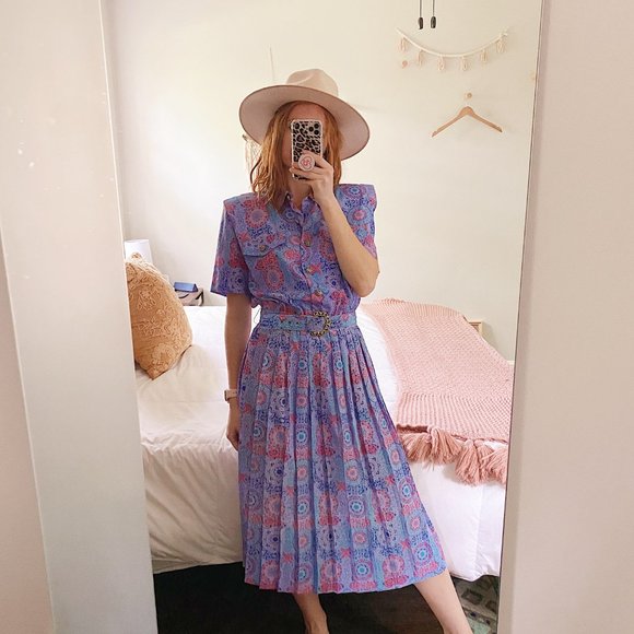 Leslie Fay Dresses & Skirts - Leslie Fay Purple Belted Vintage Midi Dress